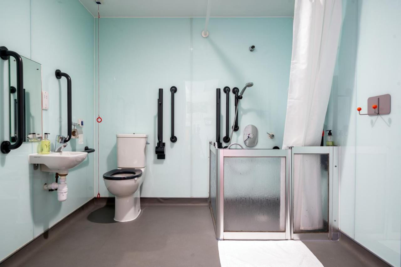 Easyhotel Бирмингем Экстерьер фото